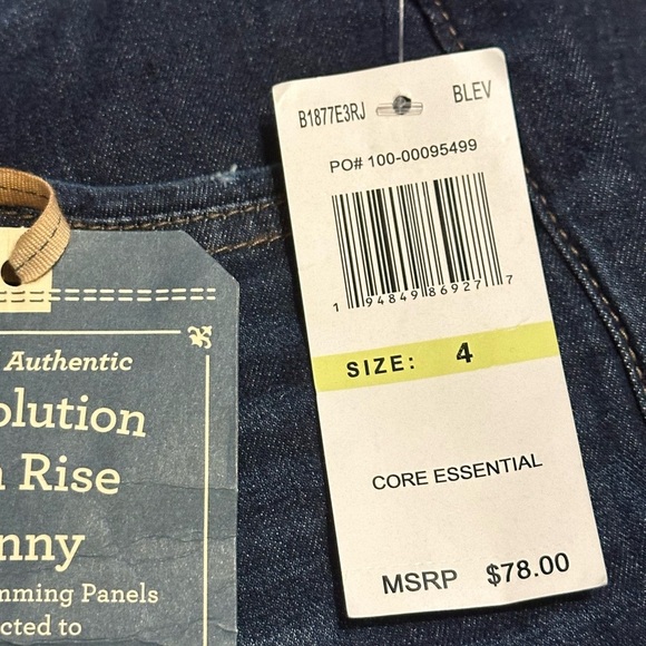 NWT Democracy Ab"solution® High Rise Distressed Blue Denim Skinny Jeans - Picture 16 of 16